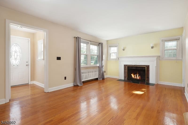 164 W Grant Ave, Roselle Park Boro photo 8