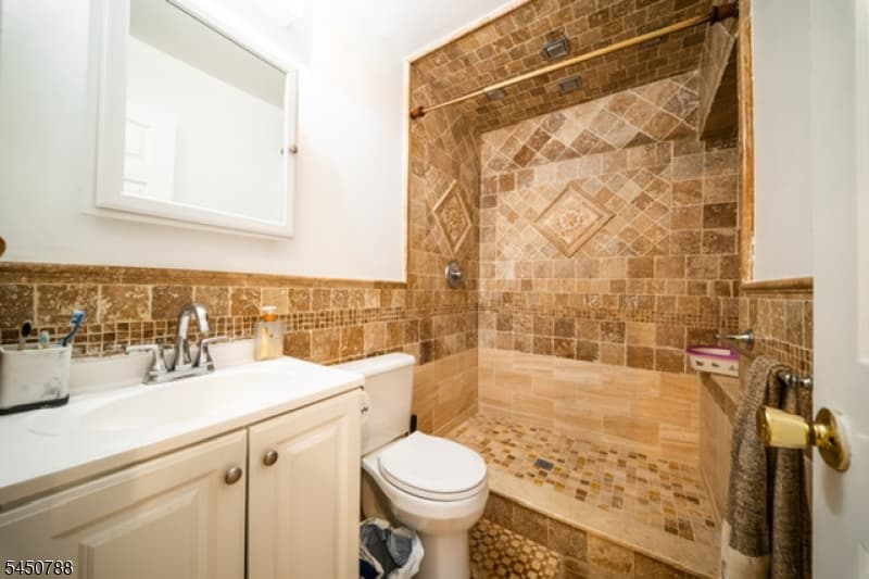 16 Jacques Street, Elizabeth City, Union photo 8