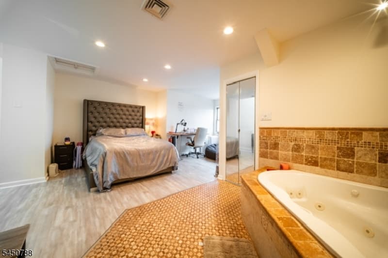 16 Jacques Street, Elizabeth City, Union photo 9