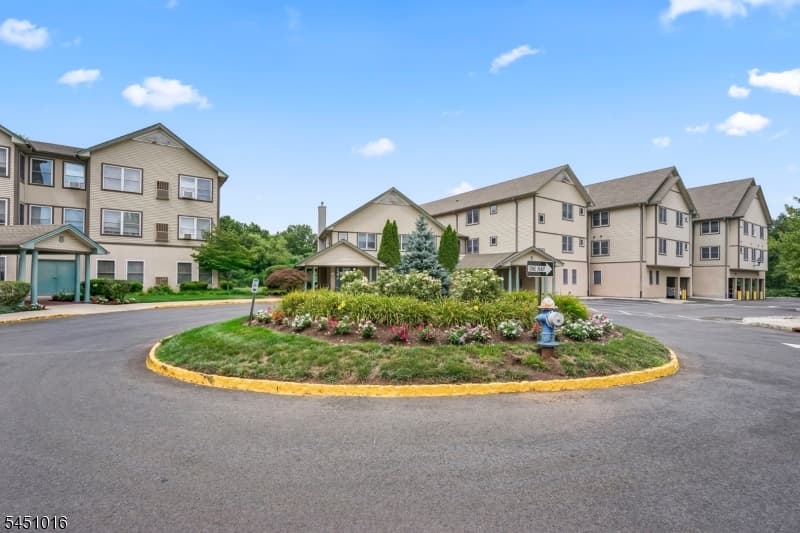 89 Park Edge, Berkeley Heights Twp., Union