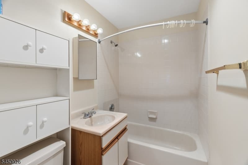 54 W Cherry St, Rahway City, Union photo 11