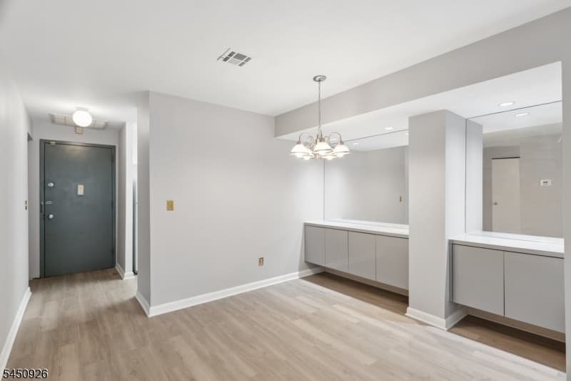 54 W Cherry St, Rahway City, Union photo 3