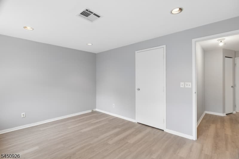 54 W Cherry St, Rahway City, Union photo 8
