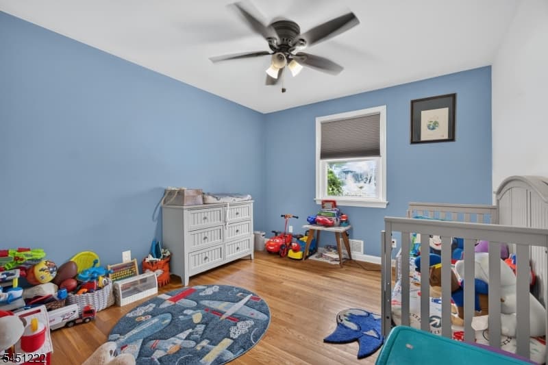 870 Crescent Dr, Rahway City, Union photo 16