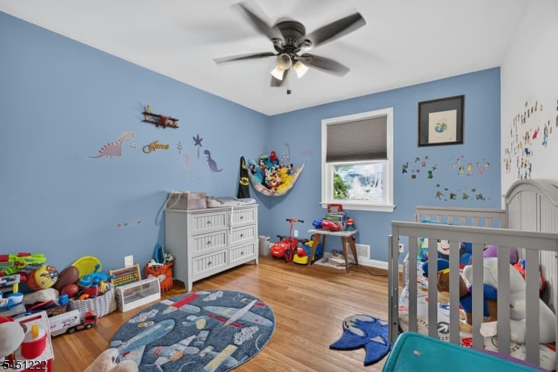 870 Crescent Dr, Rahway City, Union photo 17