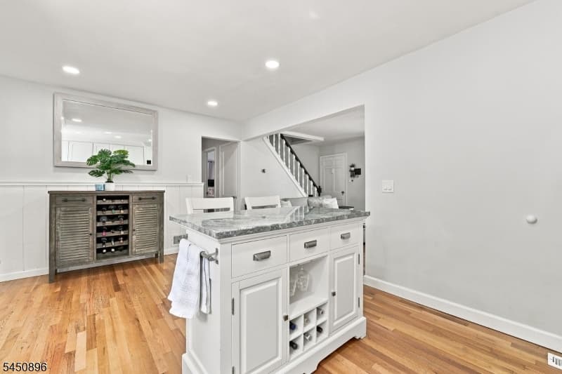 1204 Wheatsheaf Rd, Roselle Boro, Union photo 18