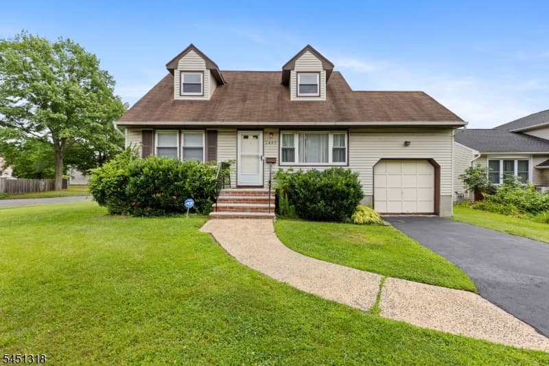 1497 Burnet Ave, Union Twp., Union photo 2