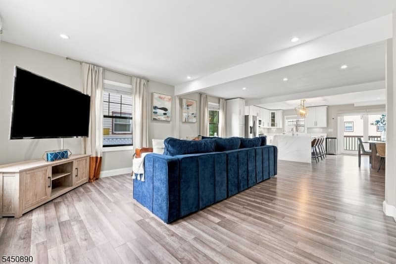 1305 E Henry St, Linden City, Union photo 5