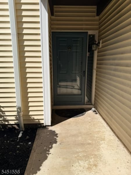551 Clubhouse-4, Union Twp., Union photo 2