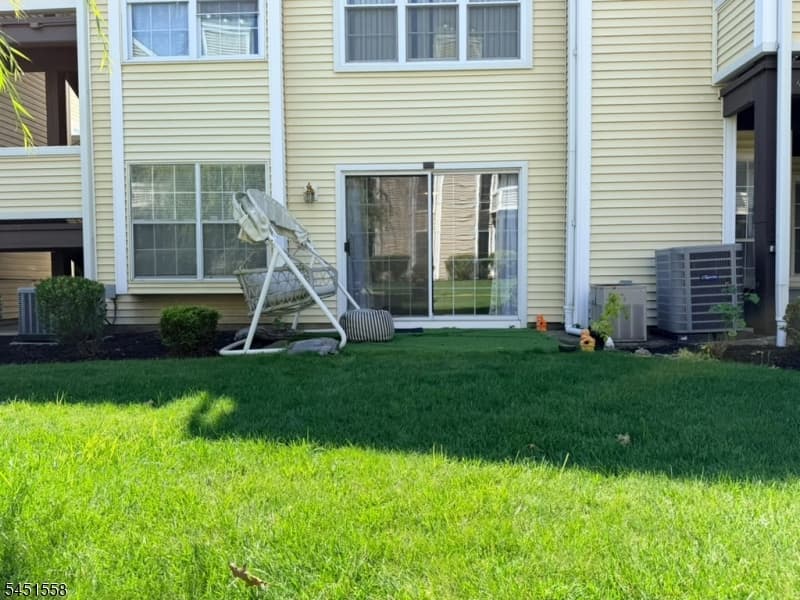 551 Clubhouse-4, Union Twp., Union photo 5