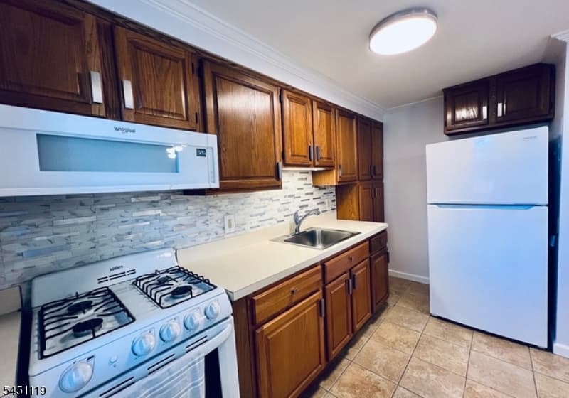 519 Brooklawn Ave, Roselle Boro, Union photo 8