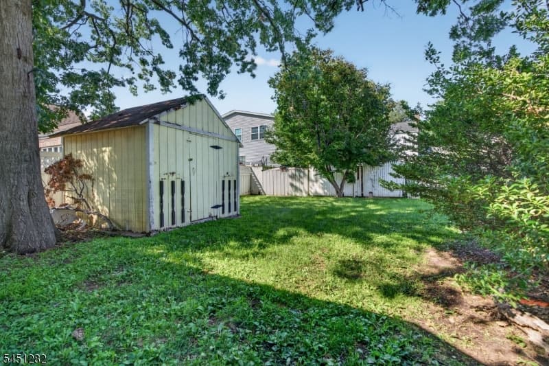 112 Rosewood Ter, Linden City, Union photo 34