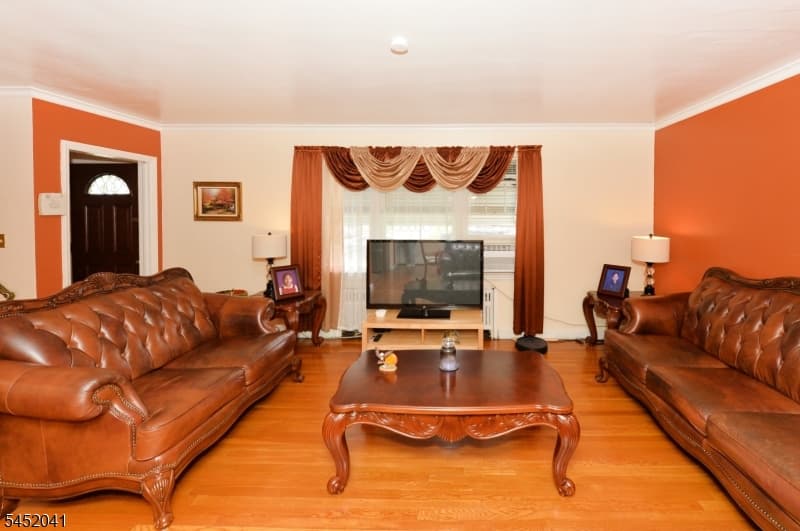 1556 Wyndmoor Ave, Hillside Twp., Union photo 2