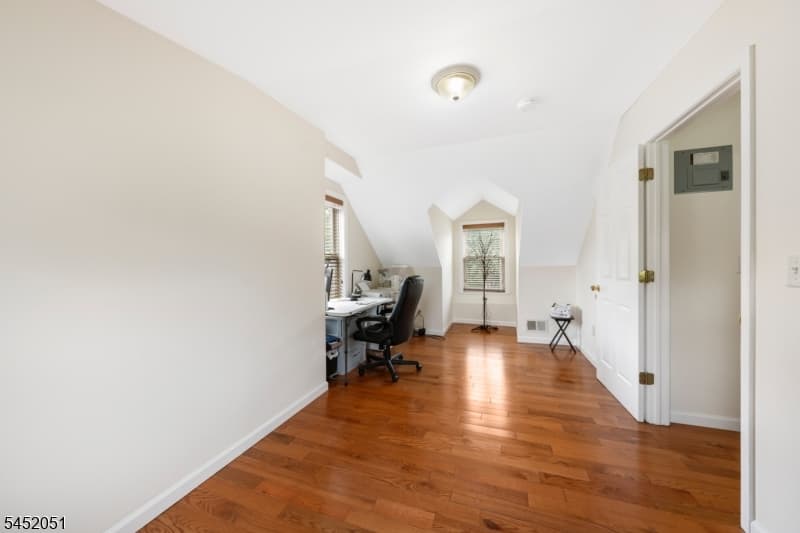 108 Independence Dr, Roselle Boro, Union photo 11