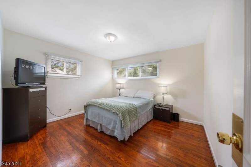 108 Independence Dr, Roselle Boro, Union photo 16