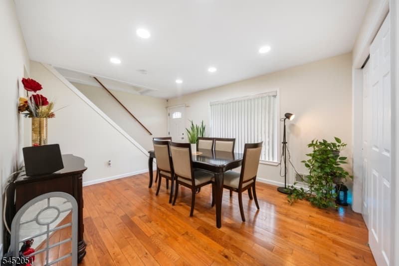 108 Independence Dr, Roselle Boro, Union photo 5
