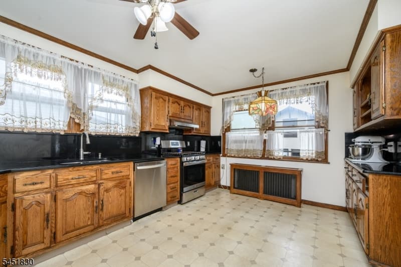 938 Ray Ave, Union Twp., Union photo 14