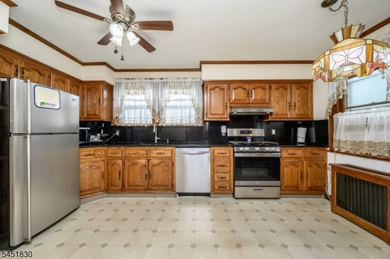 938 Ray Ave, Union Twp., Union photo 15