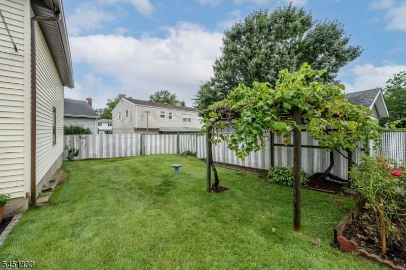 938 Ray Ave, Union Twp., Union photo 40