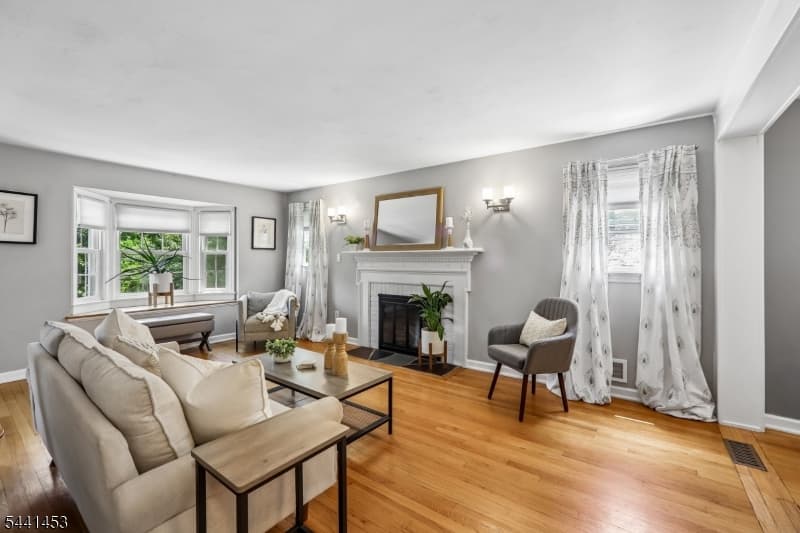 1661 Ramapo Way, Scotch Plains Twp., Union photo 6