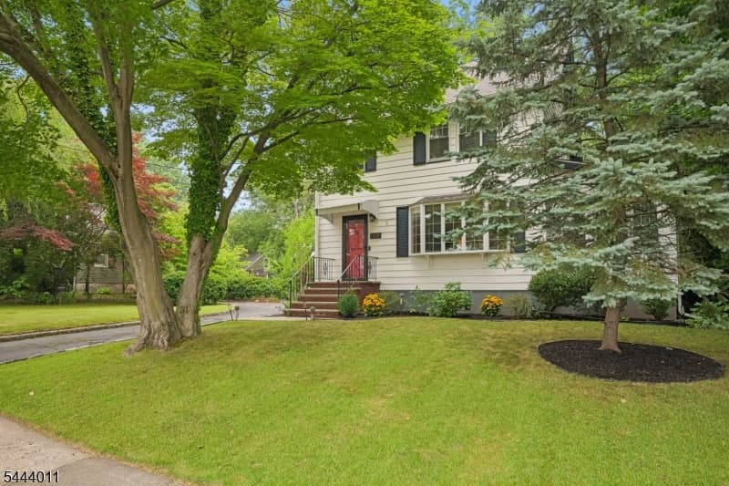 166 Tooker Avenue, Springfield Twp., Union photo 5