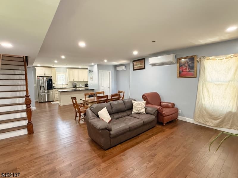 156 E 8Th Ave, Roselle Boro, Union photo 3
