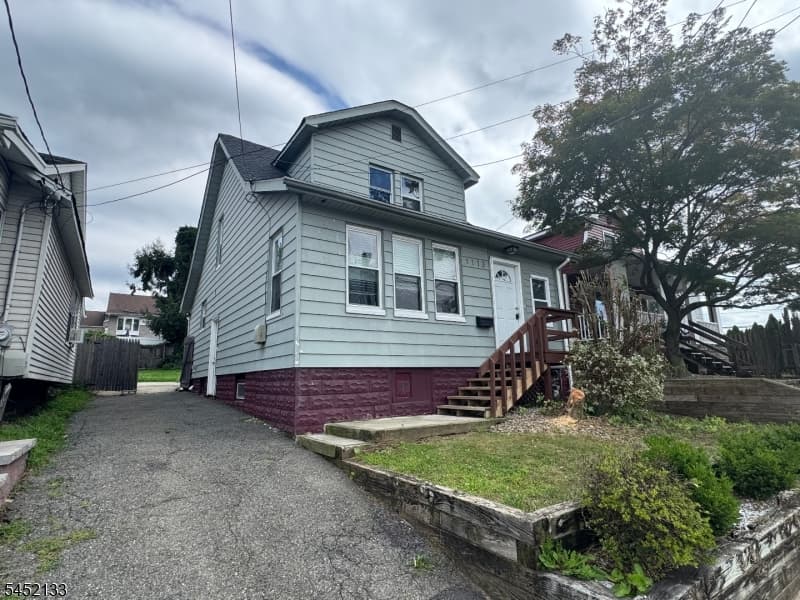 1113 Woolley Ave, Union Twp., Union photo 2