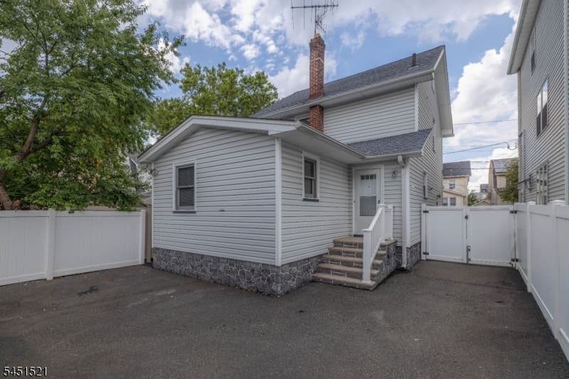 70 Mading Ter., Hillside Twp., Union photo 3