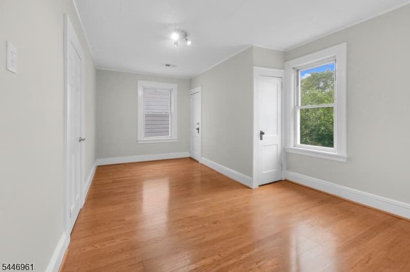 521 E Blancke St, Linden City, Union photo 14