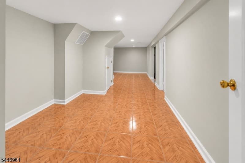 521 E Blancke St, Linden City, Union photo 18