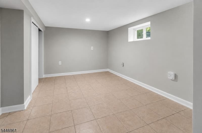 521 E Blancke St, Linden City, Union photo 19