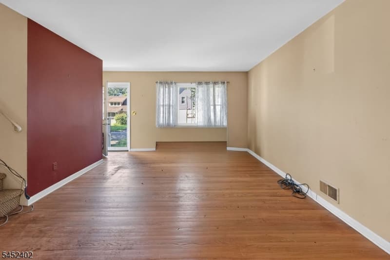305 William St, Scotch Plains Twp., Union photo 4