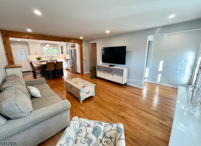 410 Lexington Ave, Cranford Twp., Union photo 2