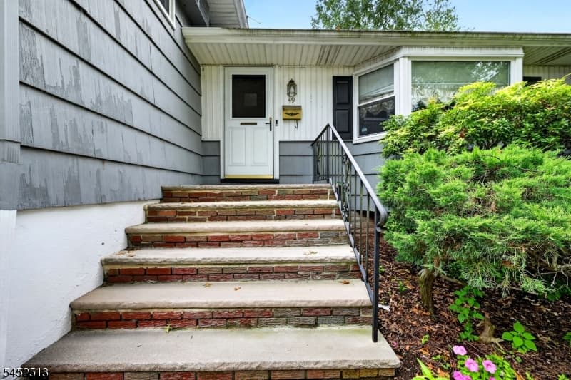 49 Blake Ave, Cranford Twp., Union
