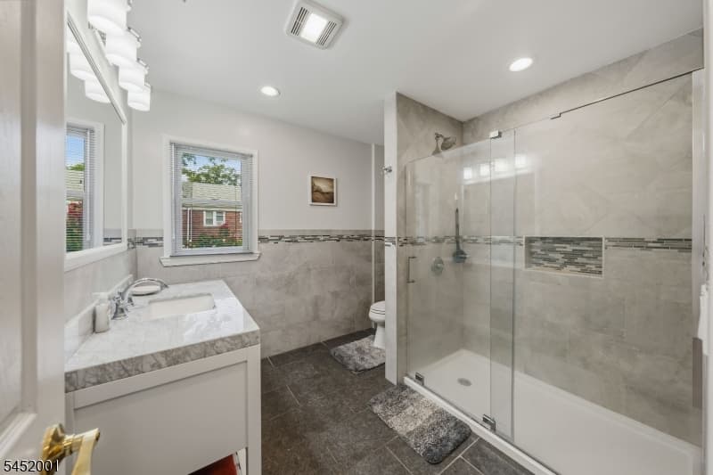 2416 Hulick Pl, Rahway City, Union photo 11