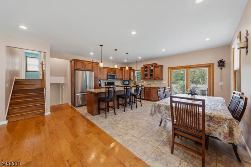 2416 Hulick Pl, Rahway City, Union photo 4