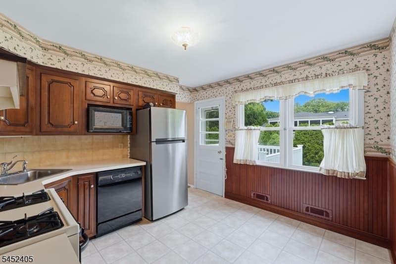 111 Primrose Dr, New Providence Boro photo 13