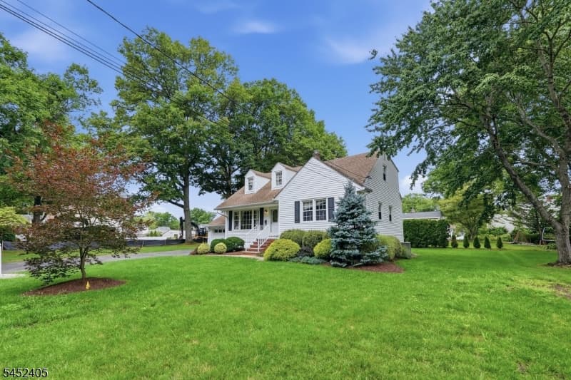 111 Primrose Dr, New Providence Boro photo 4