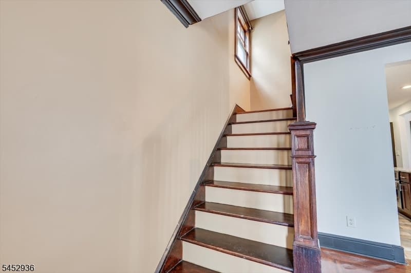 1075 Overlook Ter, Union Twp., Union photo 26