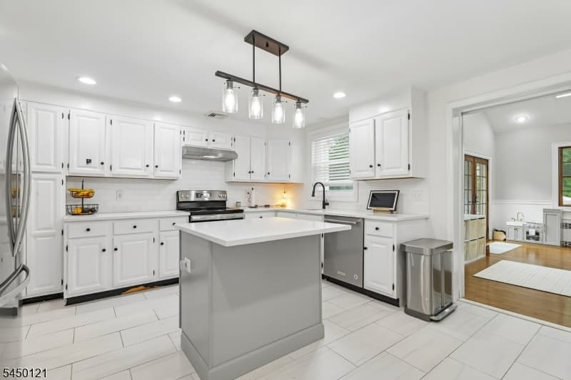 611 Brookside Pl, Cranford Twp., Union photo 9