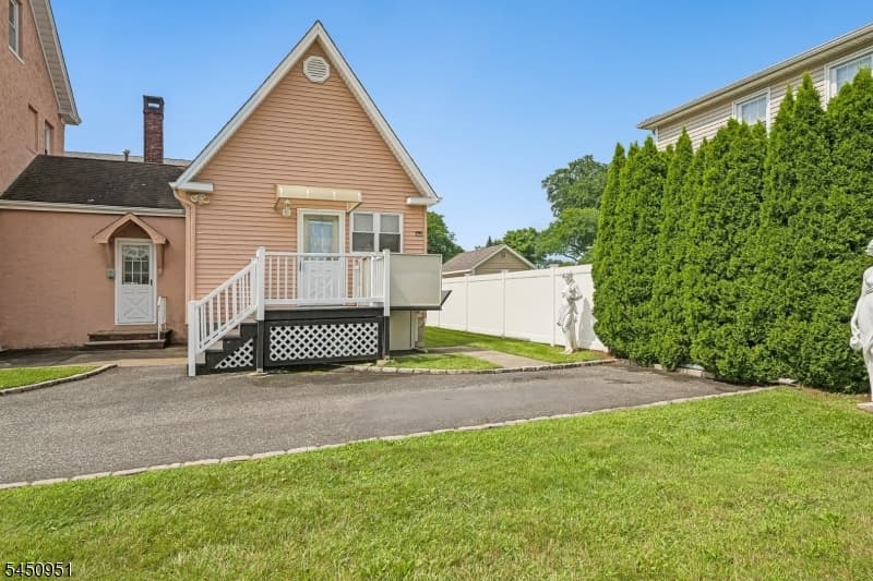 1120 Madison Hill Rd, Clark Twp., Union photo 33