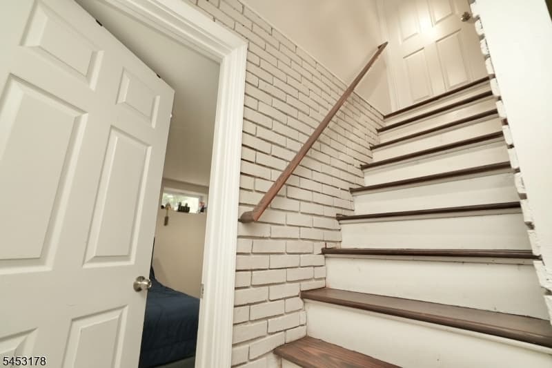 105 Main St, Linden City photo 20