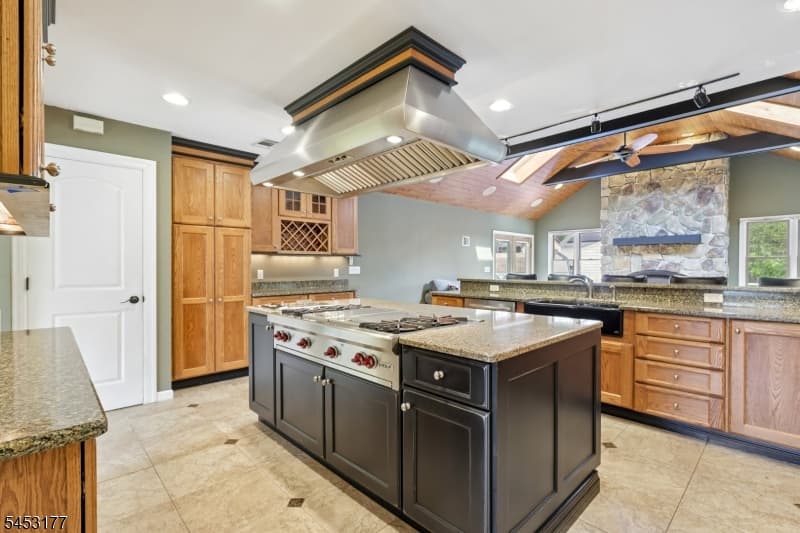 1526 N Stiles St, Linden City, Union photo 13