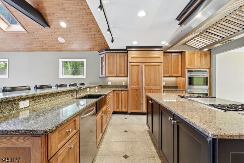 1526 N Stiles St, Linden City, Union photo 15