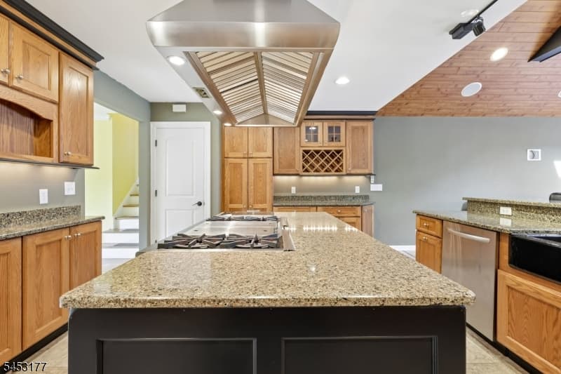 1526 N Stiles St, Linden City, Union photo 17