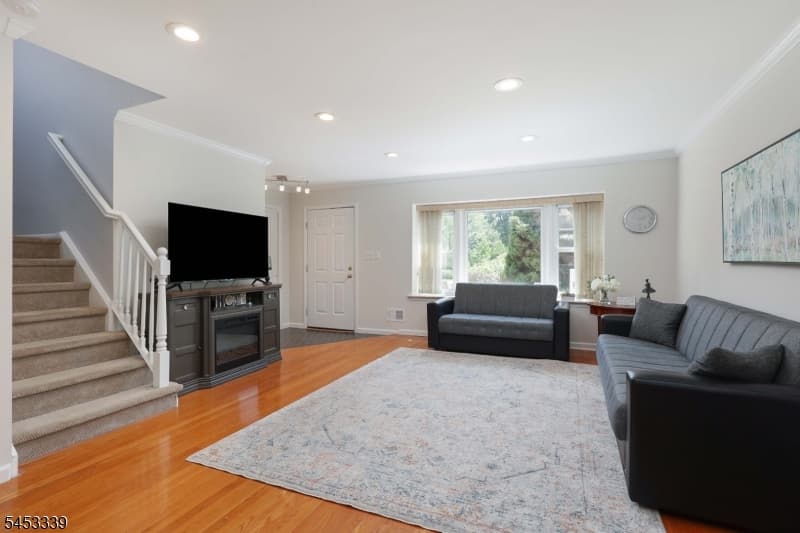 16 Yarmouth Ct, Scotch Plains Twp., Union photo 6