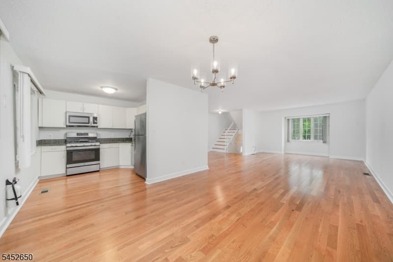 15 Starling Way, Berkeley Heights Twp., Union photo 3