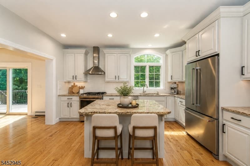 298 Emerson Ln, Berkeley Heights Twp., Union photo 2