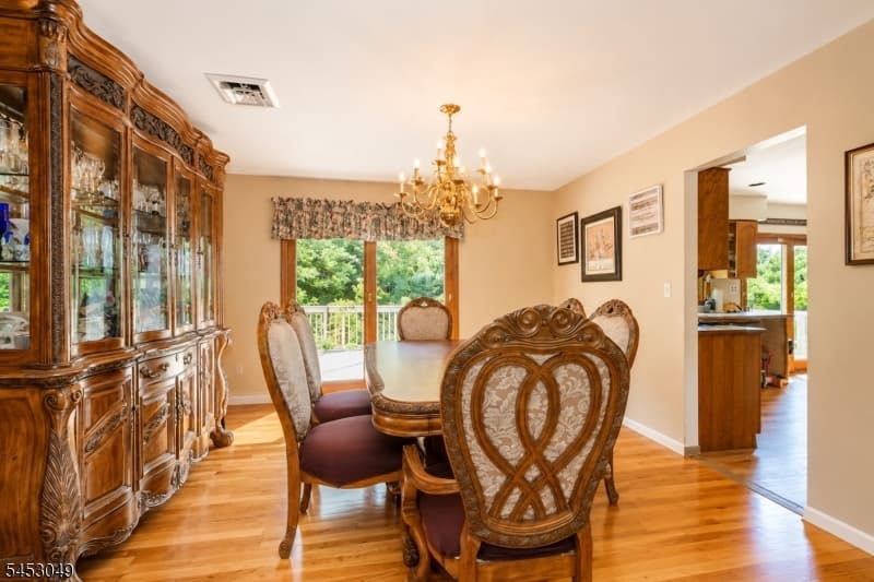 472 Summit Rd, Mountainside Boro, Union photo 13