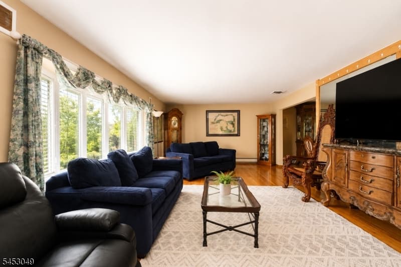 472 Summit Rd, Mountainside Boro, Union photo 9
